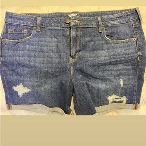 size 14 shorts